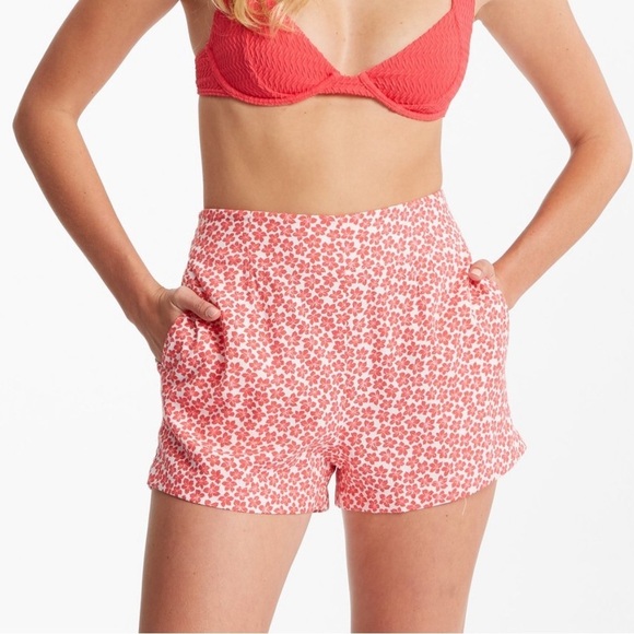 NWT Billabong Set Me Up Floral Shorts - Picture 1 of 4